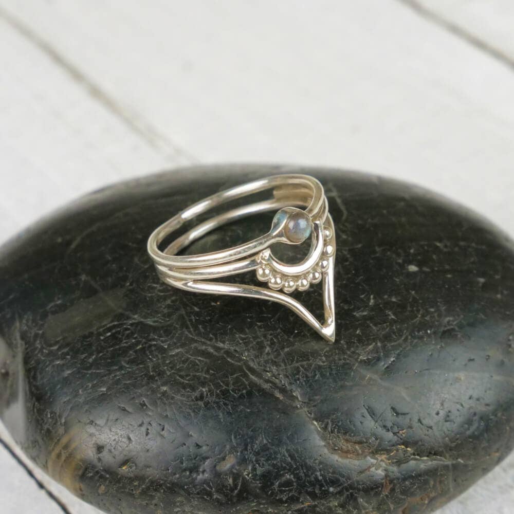 Sterling Silver Dotted Labradorite Band Ring - Ethically Made