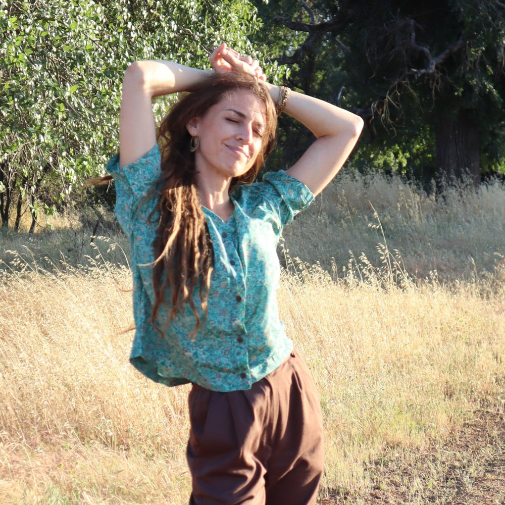 Beatrix Button Top - Large (0010) - Ethically Made